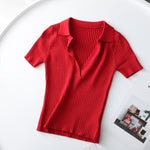 vesporia Czerwony / Uniwersalny Krótki T-shirt Z Kołnierzykiem